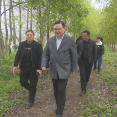 朱爱民开展河道巡查工作