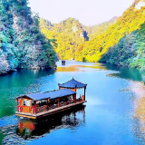 张家界宝峰湖冬日人气旺