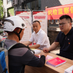 清风头条丨武陵源区：纪委“摆摊”群众“赶集” 把信访举报工作做到群众家门口