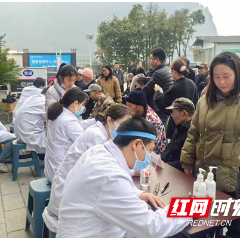 张家界市人民医院“全国爱耳日”义诊服务走进武陵源