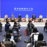 全国自强模范杨育亮相国新办中外记者见面会 讲述张家界无障碍旅游自强故事