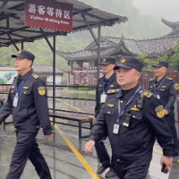 张家界宠游客｜坚守岗位护出游 暖心服务显担当——吴家峪门票站全力护航五一假期旅游接待