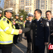 湖南省公安厅领导到常德视察慰问“曾祥富交通管理示范岗”