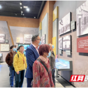 九九重阳节，浓浓敬老情 常德市第五中学组织离退休教师重阳节踏秋活动