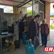 武陵区启明街道联合执法打非治违除隐患