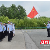 严防控 帮群众  常德交警战“疫”忙