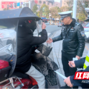 常德交警直属一大队紧盯“五项重点违法”全面整治交通秩序