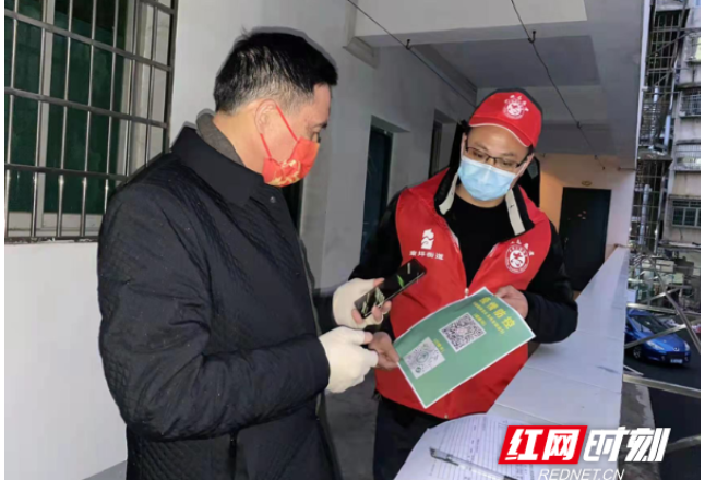 武陵区南坪青年志愿者：“青”尽全力 织密防疫“安全网”