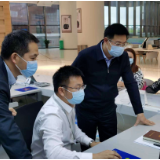 市领导体验办理行政审批全流程
