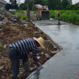 鼎城斗姆湖街道：修好幸福路 情暖百姓心