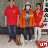 新时代文明实践耀武陵｜永安街道牯牛岗社区开展“致敬劳动者，夏日送清凉”慰问活动