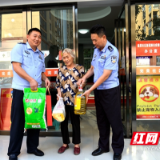 常德公安交警开展“我们的节日•中秋”走访慰问活动