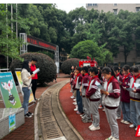 新时代文明实践耀武陵|武陵区丹阳街道开展“扫黄打非”护苗·绿书签进校园活动