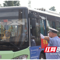 常德：高考首日，全市交警奋力书写“平安答卷”