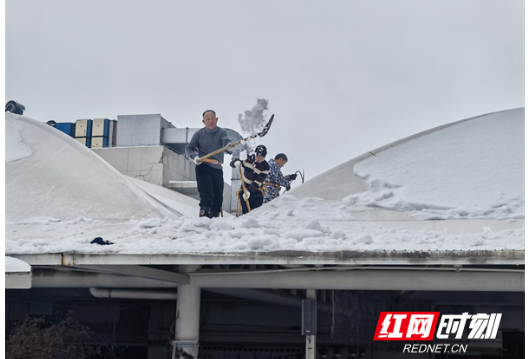 武陵区芷兰街道加强大跨度建筑安全隐患排查