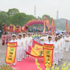 倡导文明祭扫 弘扬新风正气