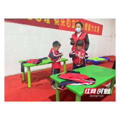 澧县澧澹新渡中心幼儿园开展“生活自理  快乐自立”自理能力大赛