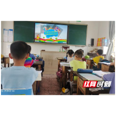 热市镇中心小学开展食品安全进校园宣传教育活动