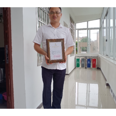 新时代文明实践耀武陵|致敬最美志愿者！南坪街道为志愿者颁发荣誉证书