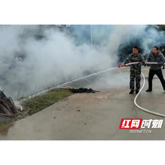 桃源县漳江街道组织森林防火应急演练