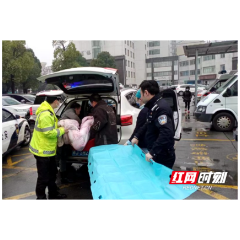 常德：病患焦急求助 交警紧急救援