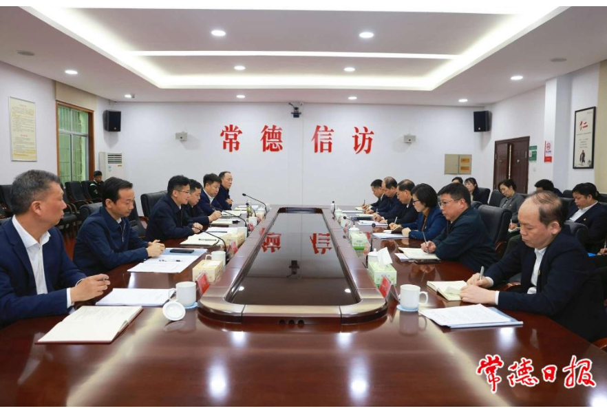 曹志强在市信访局调研时强调：坚决扛起为民解难为党分忧政治责任 为推进创新突破产业突围提供稳定社会环境
