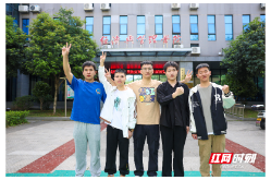 乘风破浪！湖南文理学院同宿舍5名男生考研考公“上岸”