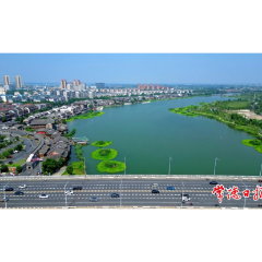 常德市周末有一次降雨天气过程，最高气温达34℃