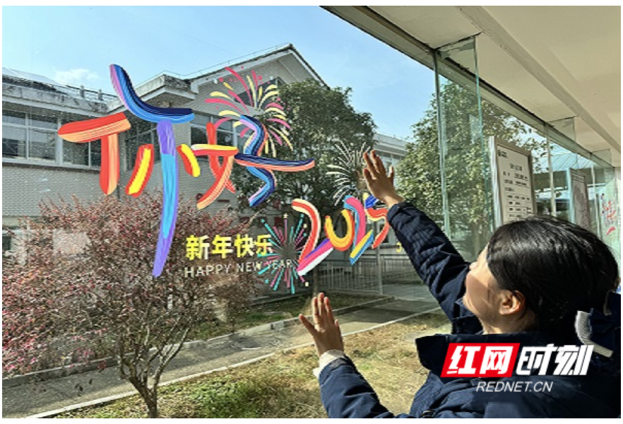 桃源县：收费站里的年味烟火