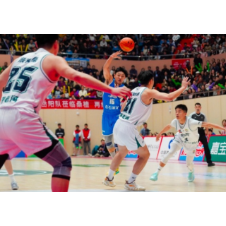 “湘BA”焦点战：张家界主场末节三分雨逆转获胜，79:74岳阳惜败