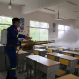 永州市蓝天救援队助力朱家山小学开学前消毒工作