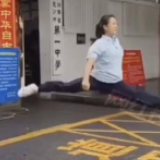 视频 | 高考结束“一字马”女生火了！ 曾获五人操世界亚军