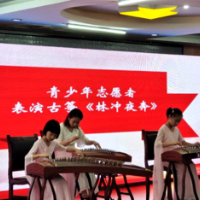 亮明身份践初心 红色承诺做表率