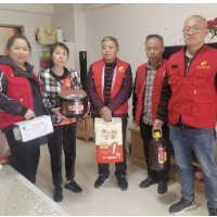 点亮“微心愿” 送上“微幸福”