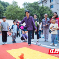 中秋国庆双节庆 共话团圆齐动心