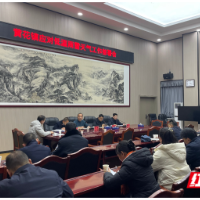 “保安全、保运转、保供应”  应对低温雨雪冰冻天气，黄花“冻”真格