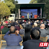 戏曲进社区，文化暖人心