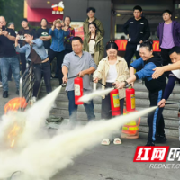 重“消”更重“防”！打好消防安全“组合拳”