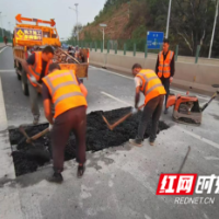 匠心养护筑坦途 路畅人和惠民生