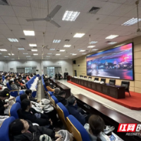 敲门行动解忧纾困暖民心，守护群众平安冬