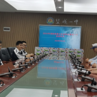 践行雷锋精神，望城“火焰蓝”捐资助学筑梦未来