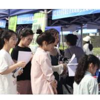 113家单位，1326个岗位，长沙幼师高专春季招聘会成功举办