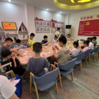 阅读滋养精神 手工玩转科学