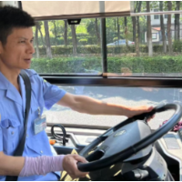 练就“蒸”功夫 “汗”卫乘客安全出行