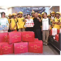 长沙县：“关爱礼包”送给新就业劳动者