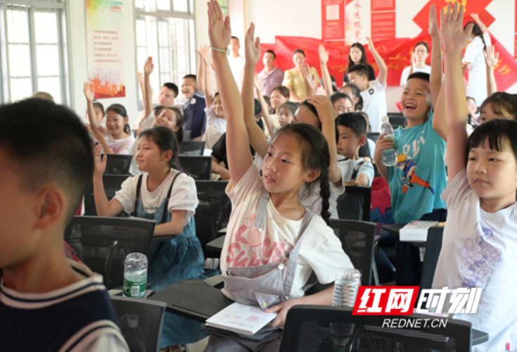 将青春健康教育带进乡村