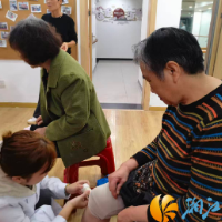 理疗上门舒筋骨,急救科普护“心”安