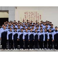 视频｜长沙市电子工业学校学生朗诵《沁园春·长沙》