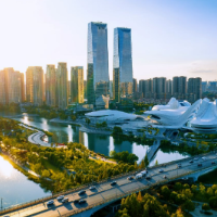 周健主持召开湖南湘江新区党工委会议