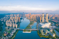 湖南湘江新区党工委理论学习中心组开展集体学习